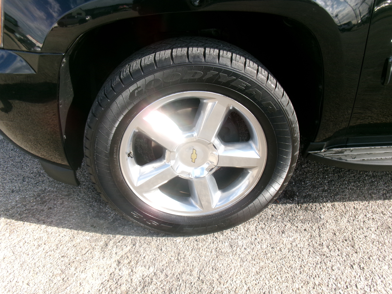 Chevrolet Tahoe LS 2WD 2013