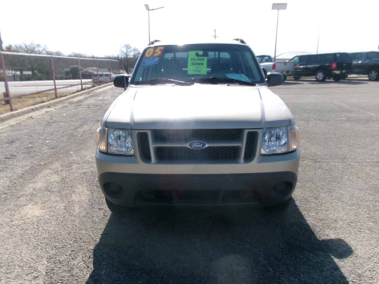 Ford Explorer Sport Trac XLT 2WD 2005