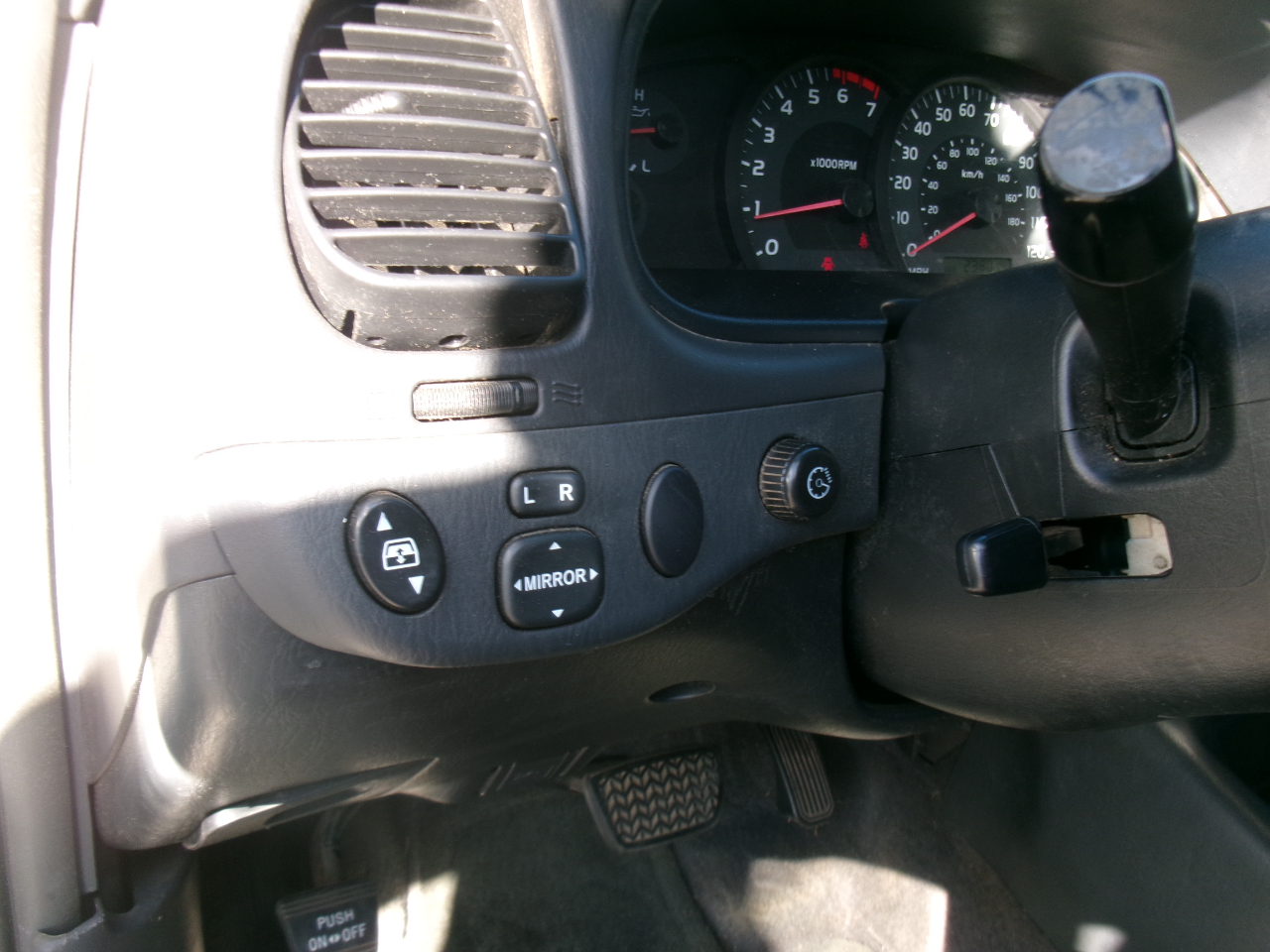 Toyota Tundra SR5 Double Cab 4WD 2006