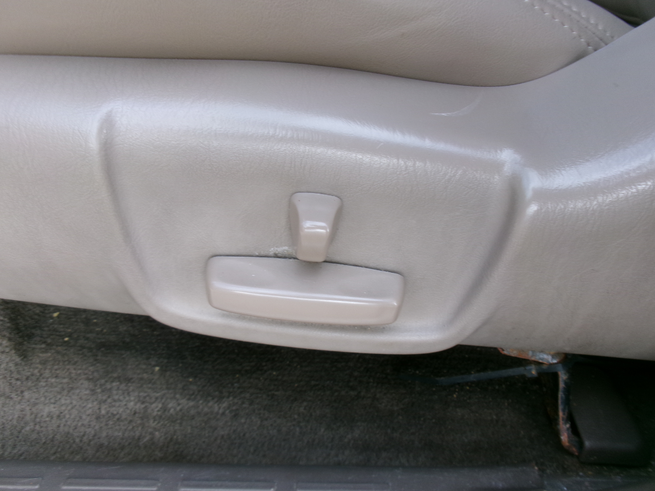 Toyota 4Runner Limited 4WD 1996