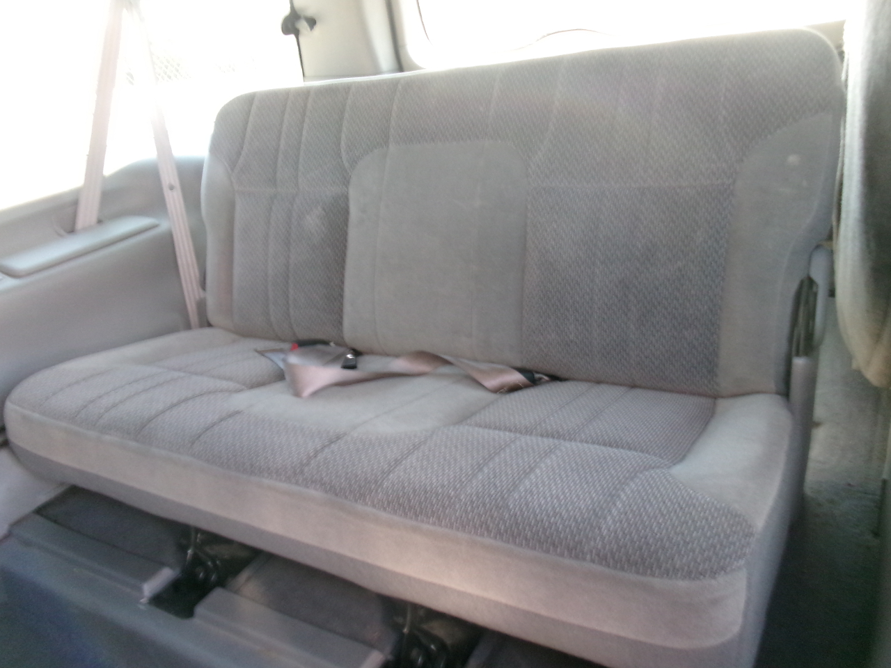 Ford Excursion XLT 2WD 2001