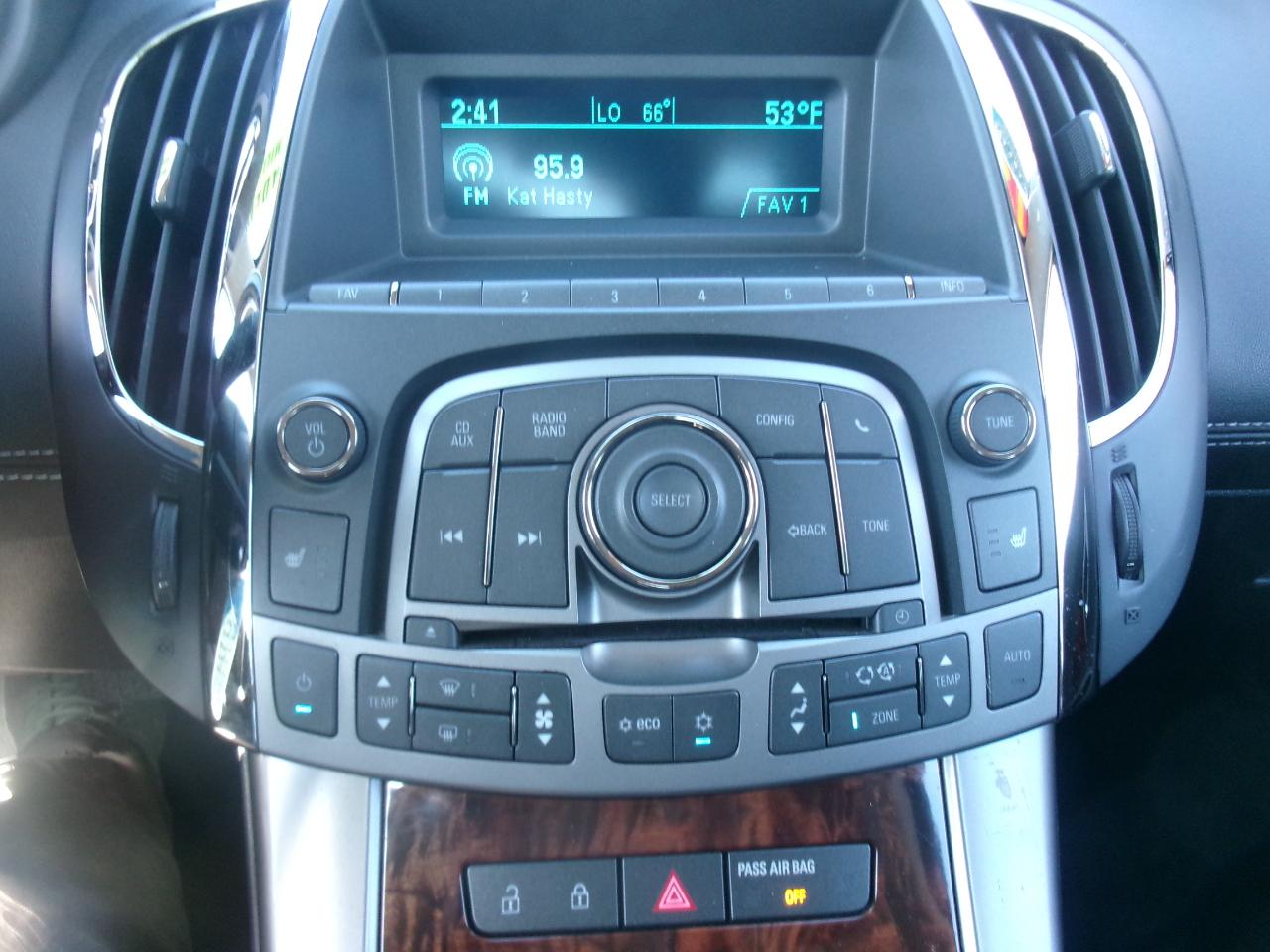 Buick LaCrosse Premium Package 1, w/Leather 2012