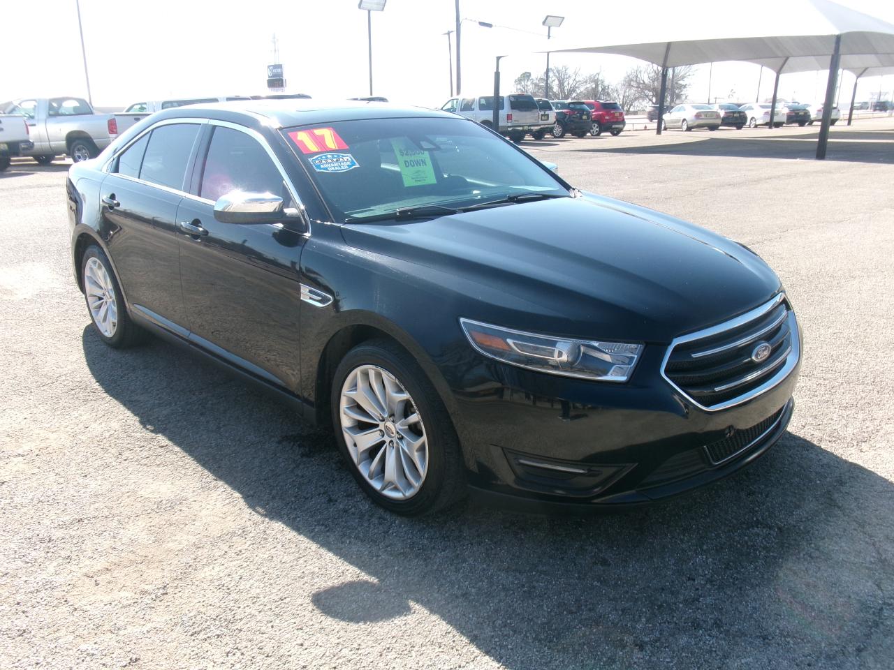 Ford Taurus Limited FWD 2017