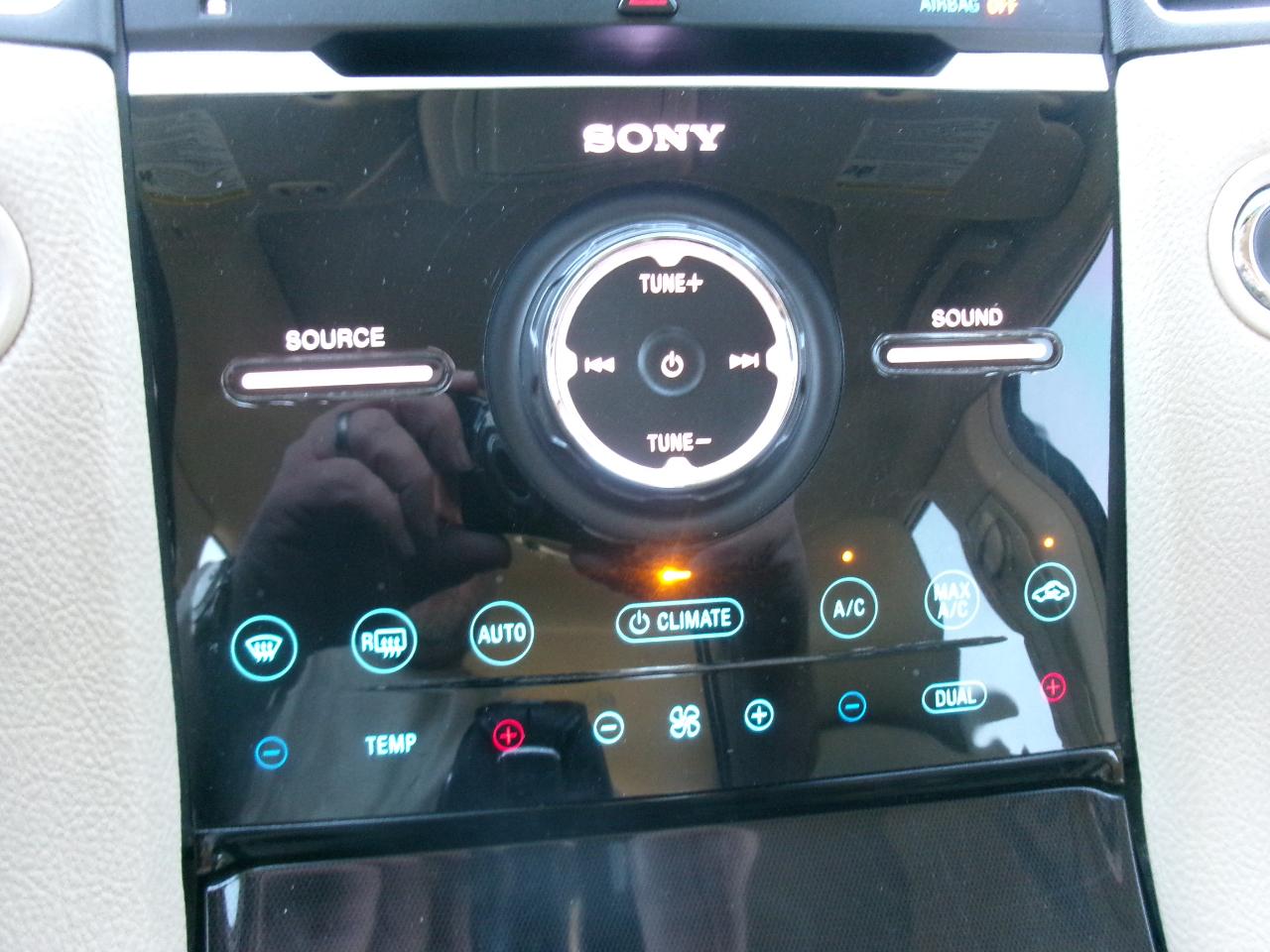 Ford Taurus Limited FWD 2017