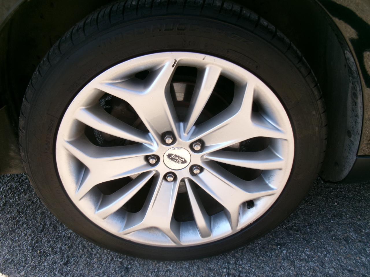 Ford Taurus Limited FWD 2017