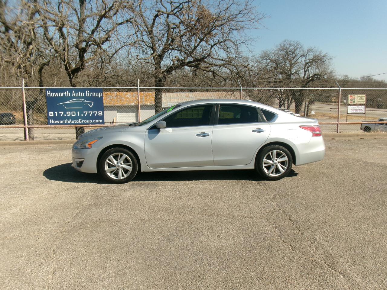 Nissan Altima 2.5 SV 2014
