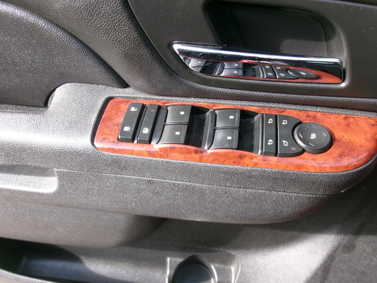 Chevrolet Tahoe LS 2WD 2013