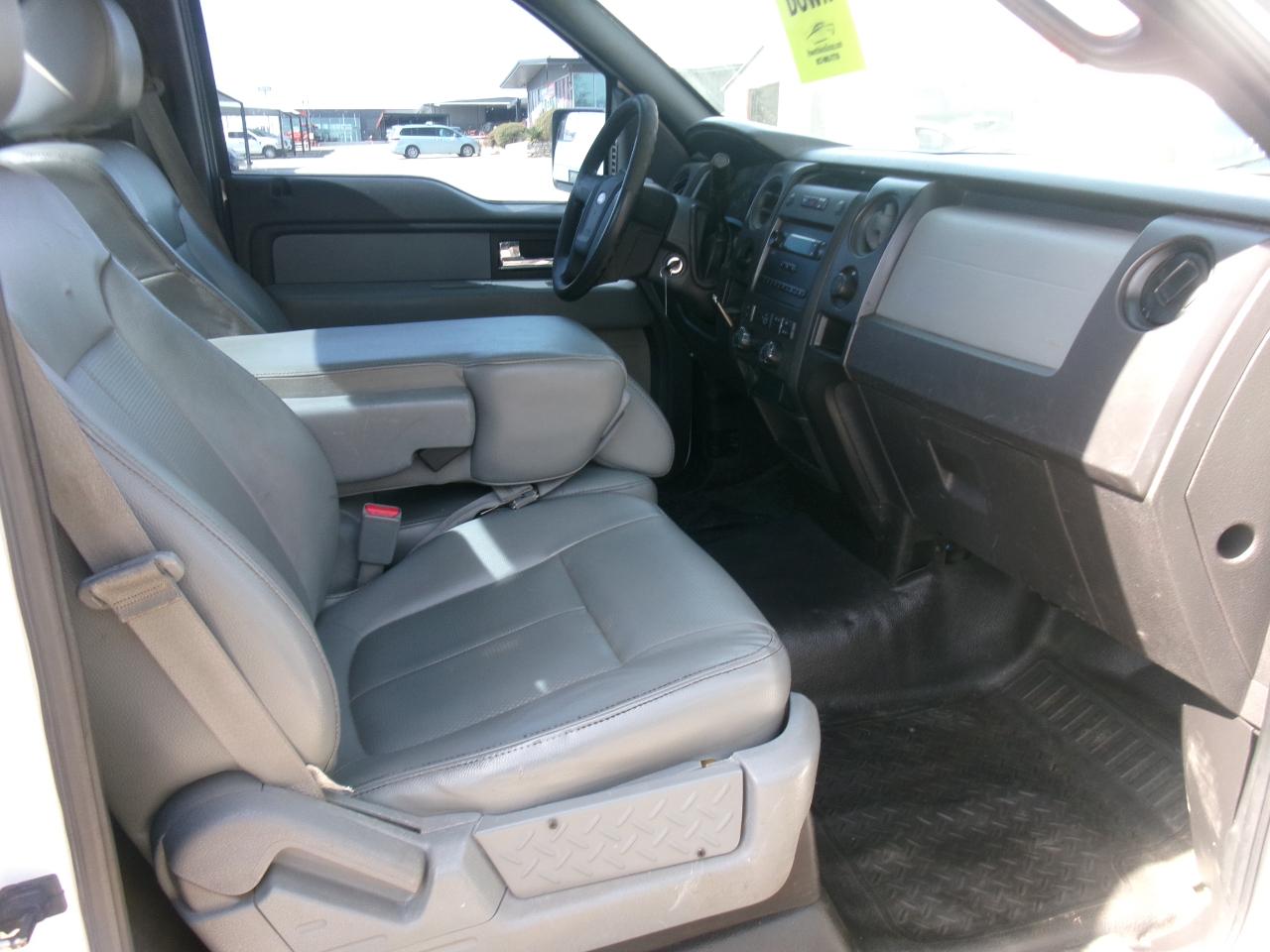 Ford F-150 XL 8-ft. Bed 2WD 2013