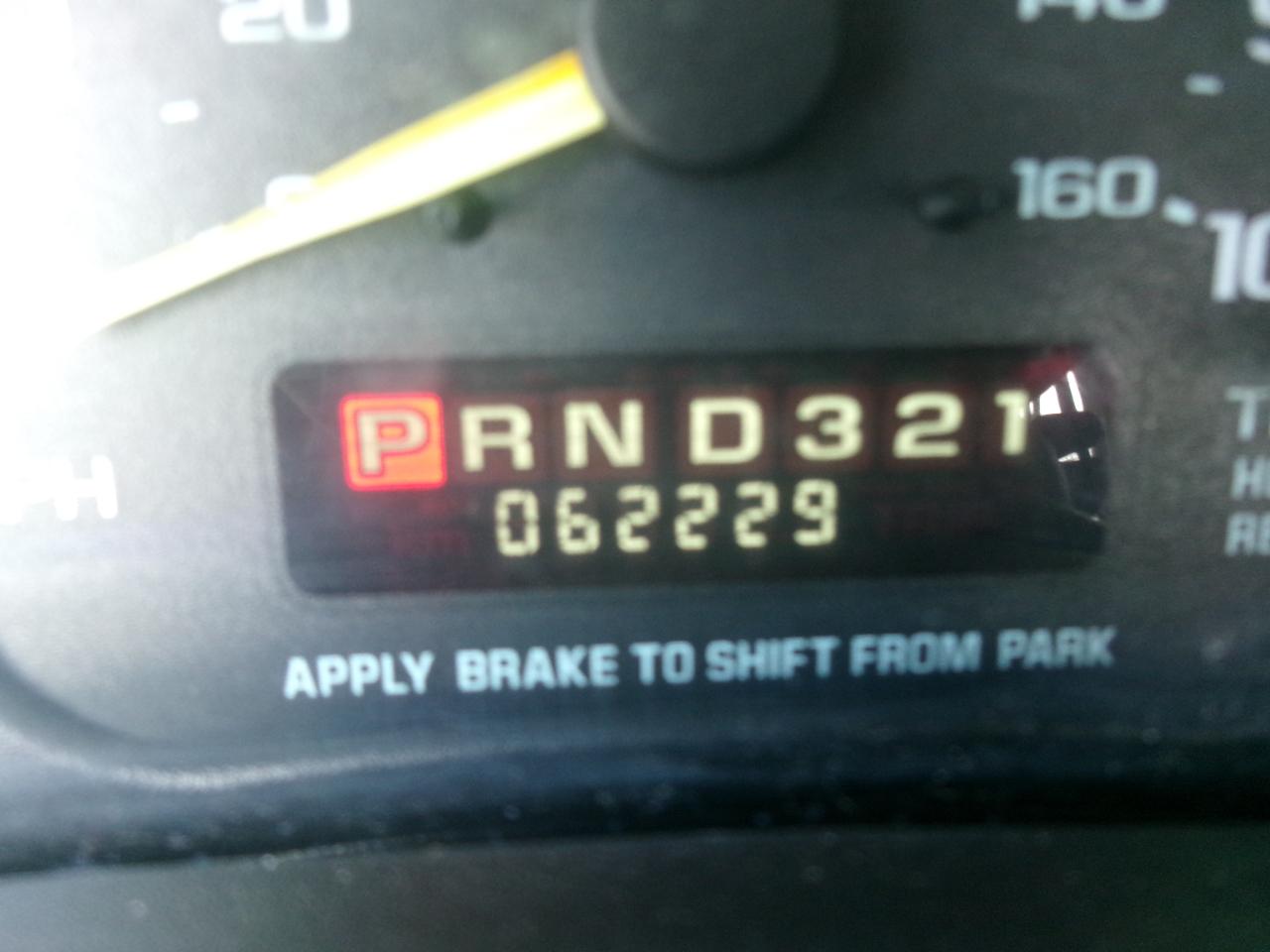 Chevrolet Express 3500 Extended 2001