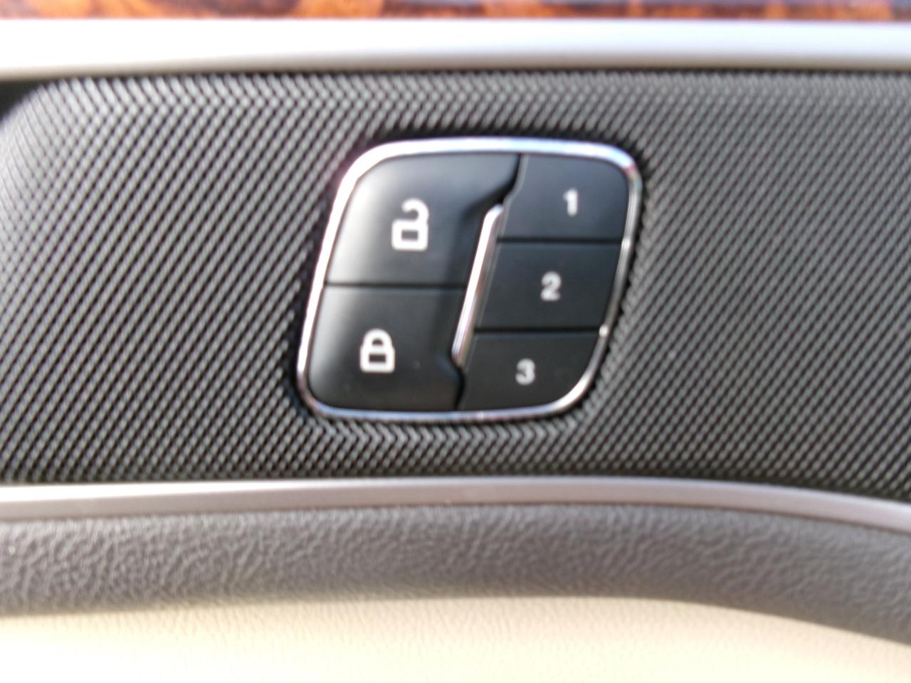 Lincoln MKZ FWD 2014