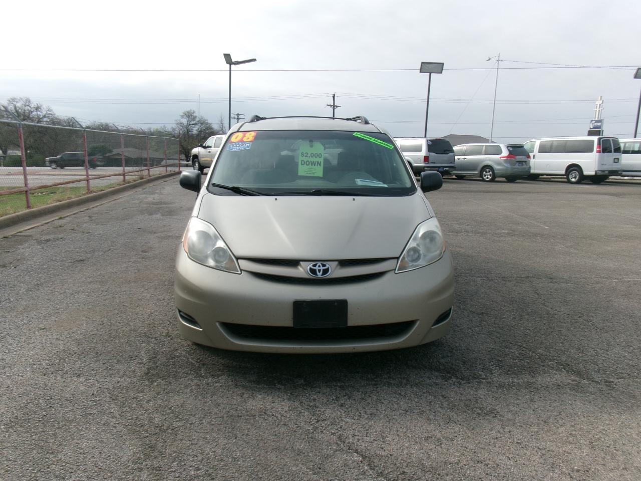 Toyota Sienna LE FWD 8-Passenger Seating 2008
