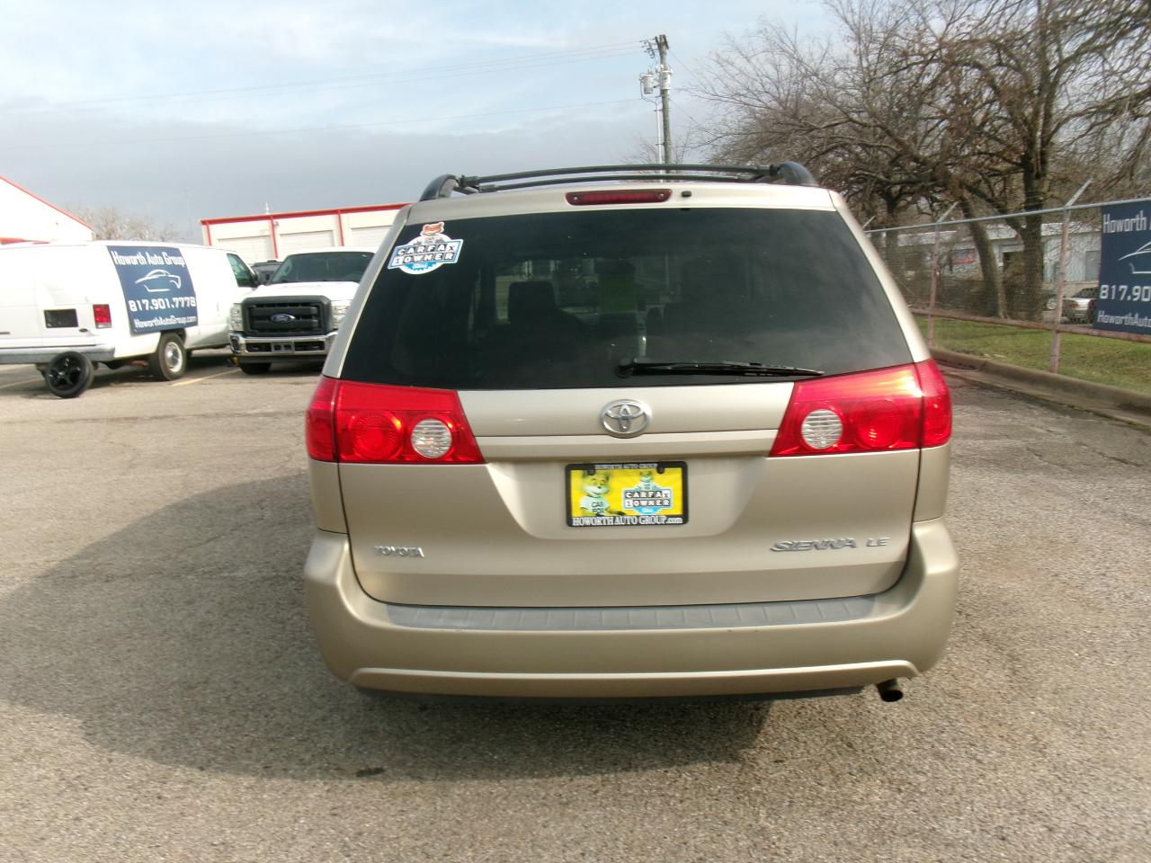 Toyota Sienna LE FWD 8-Passenger Seating 2008