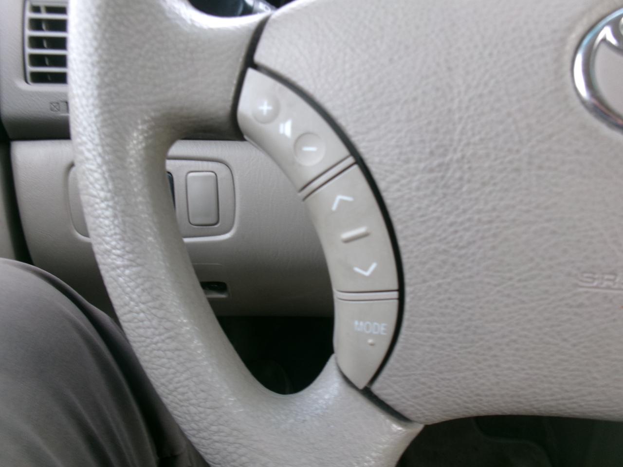 Toyota Sienna LE FWD 8-Passenger Seating 2008