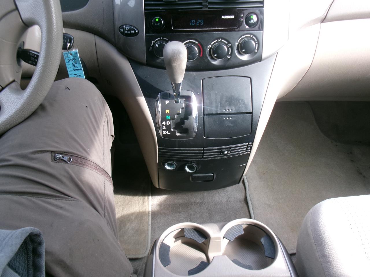 Toyota Sienna LE FWD 8-Passenger Seating 2008