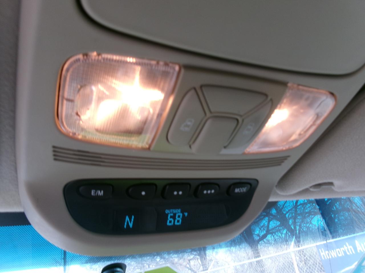 Toyota Sienna LE FWD 8-Passenger Seating 2008