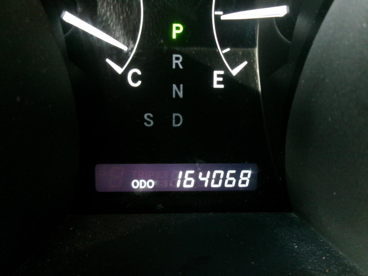 Toyota Highlander Limited 2WD 2011