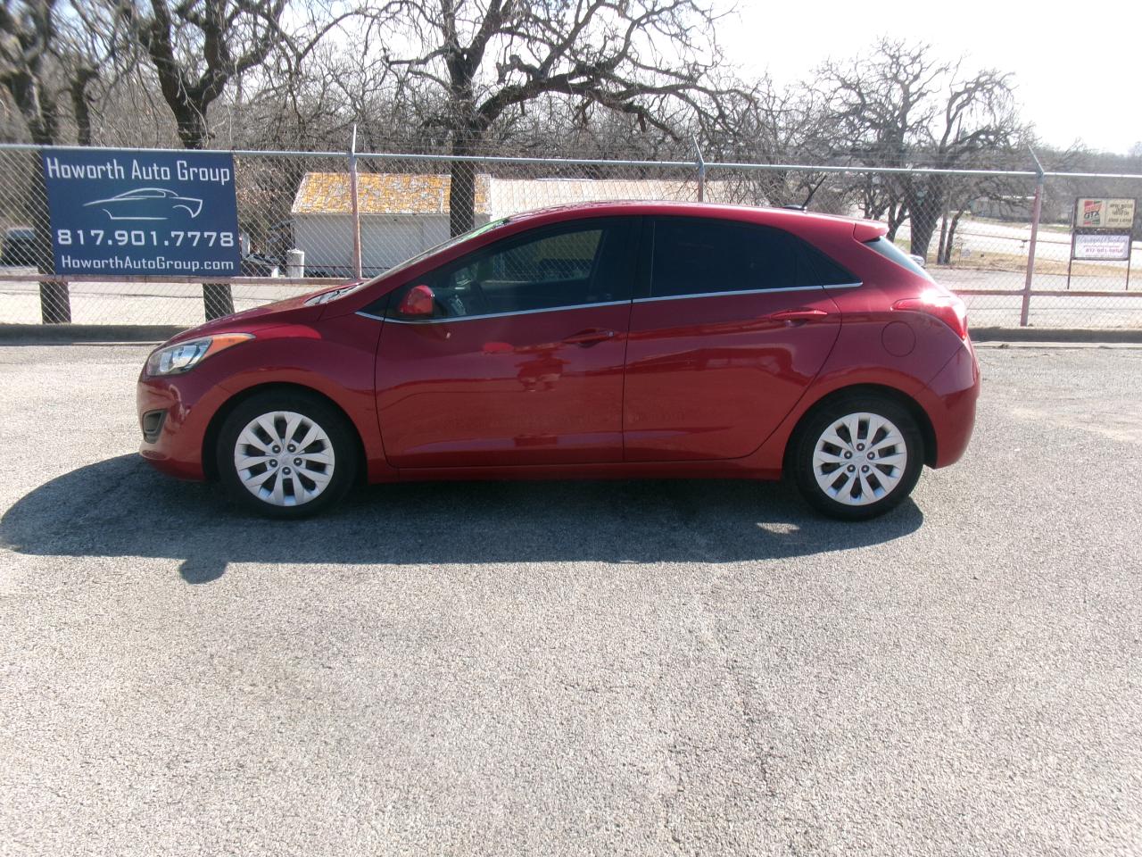 Hyundai Elantra GT A/T 2017