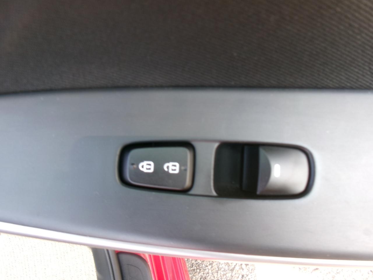 Hyundai Elantra GT A/T 2017