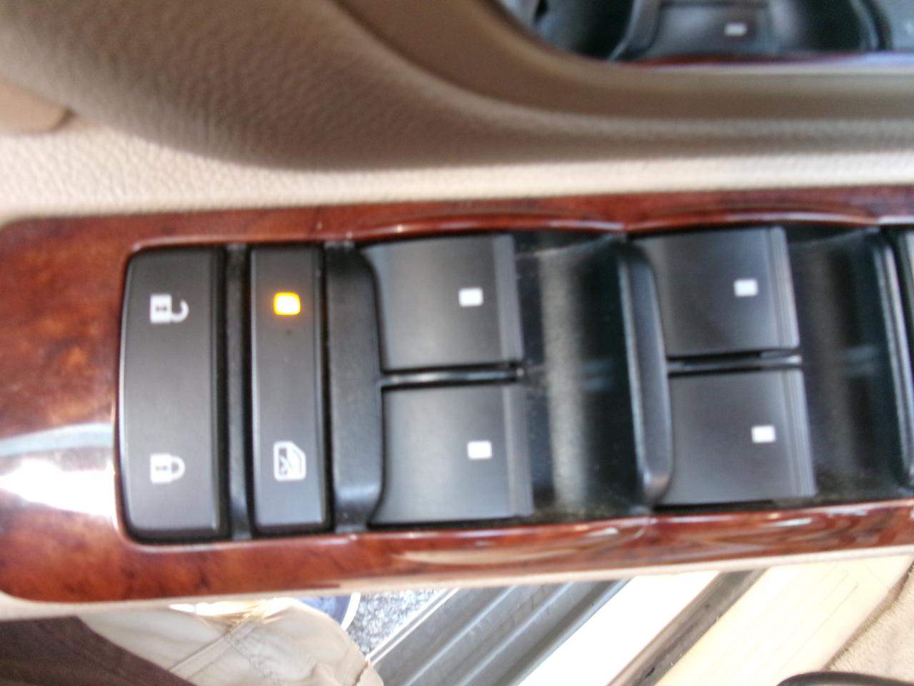 Chevrolet Tahoe LT 2WD 2010