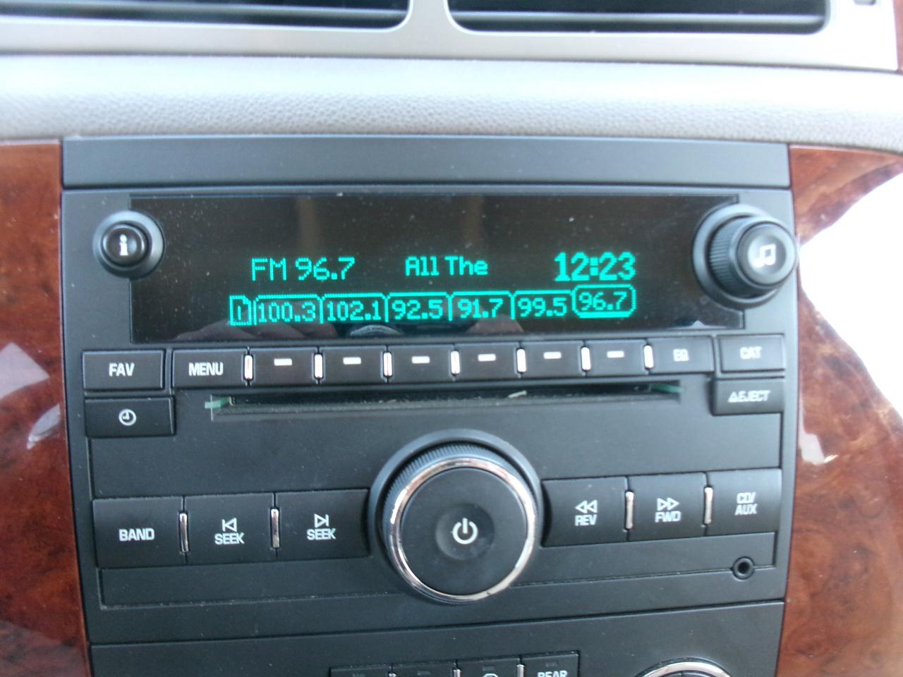 Chevrolet Tahoe LT 2WD 2010