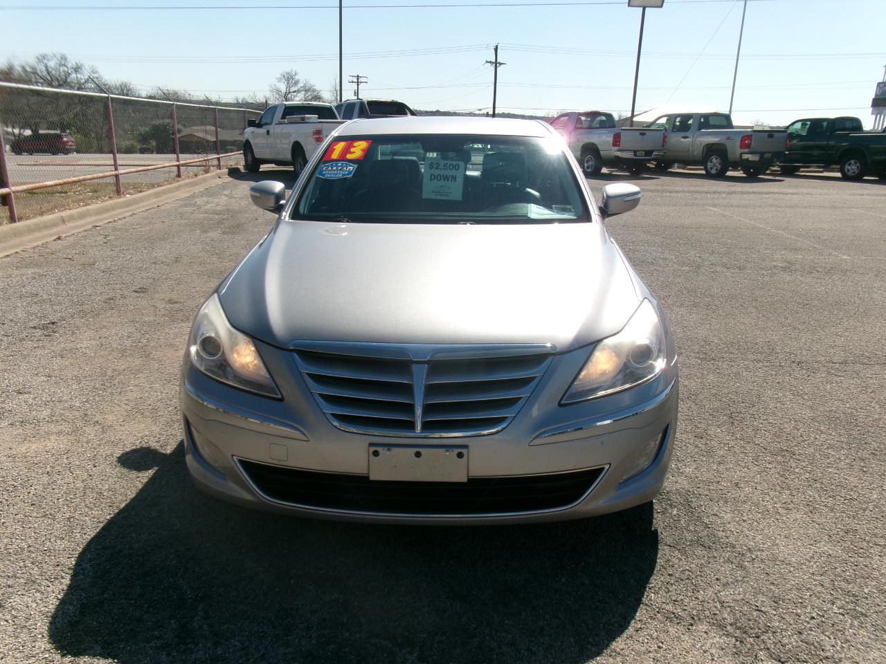 Hyundai Genesis 3.8L 2013