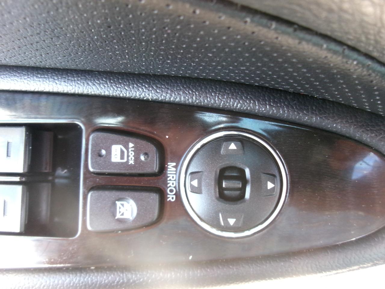 Hyundai Genesis 3.8L 2013