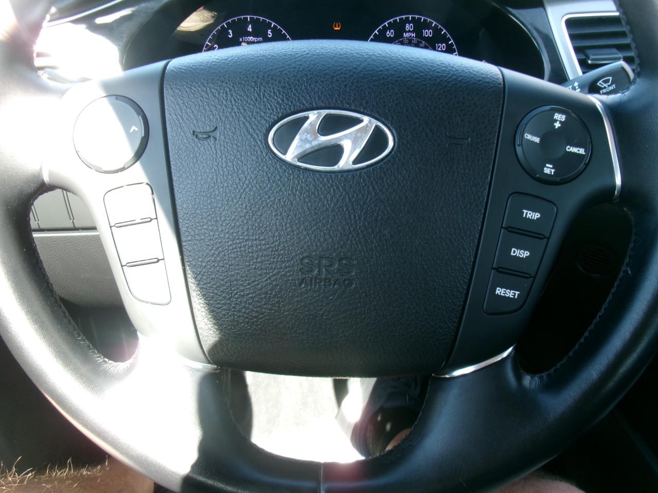 Hyundai Genesis 3.8L 2013