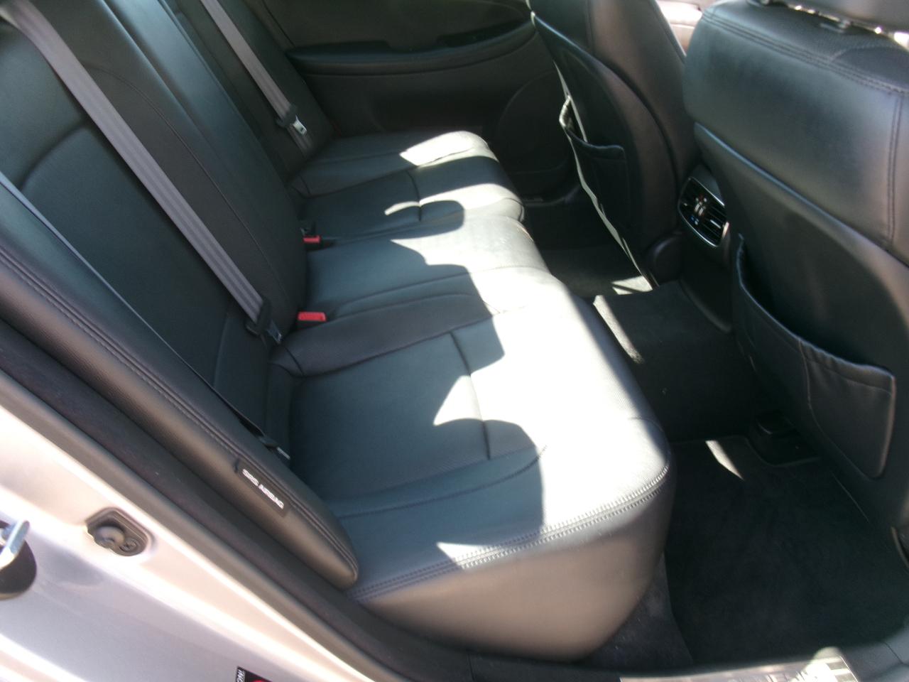 Hyundai Genesis 3.8L 2013