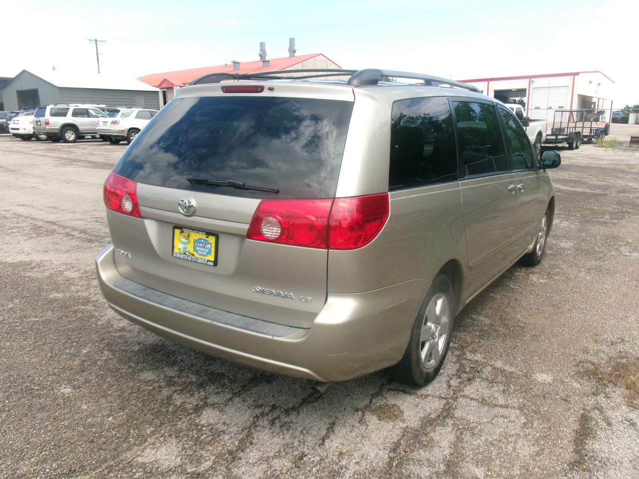 Toyota Sienna LE FWD 8-Passenger Seating 2008