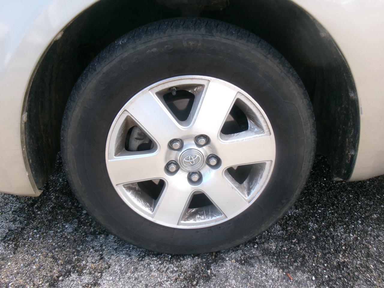 Toyota Sienna LE FWD 8-Passenger Seating 2008