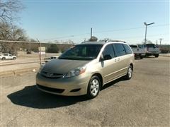 2008 Toyota Sienna 