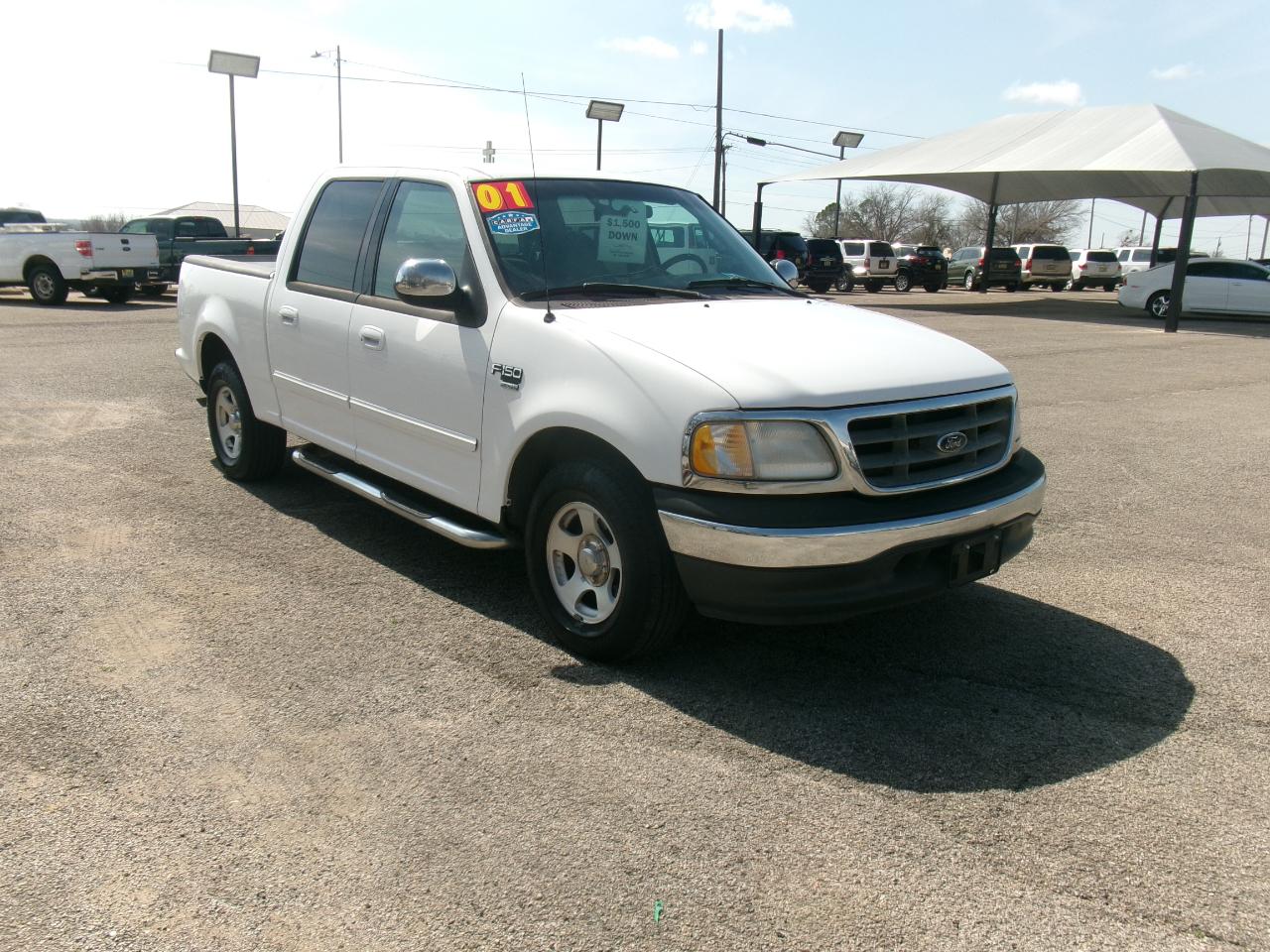 Ford F-150 XLT SuperCrew 2WD 2001