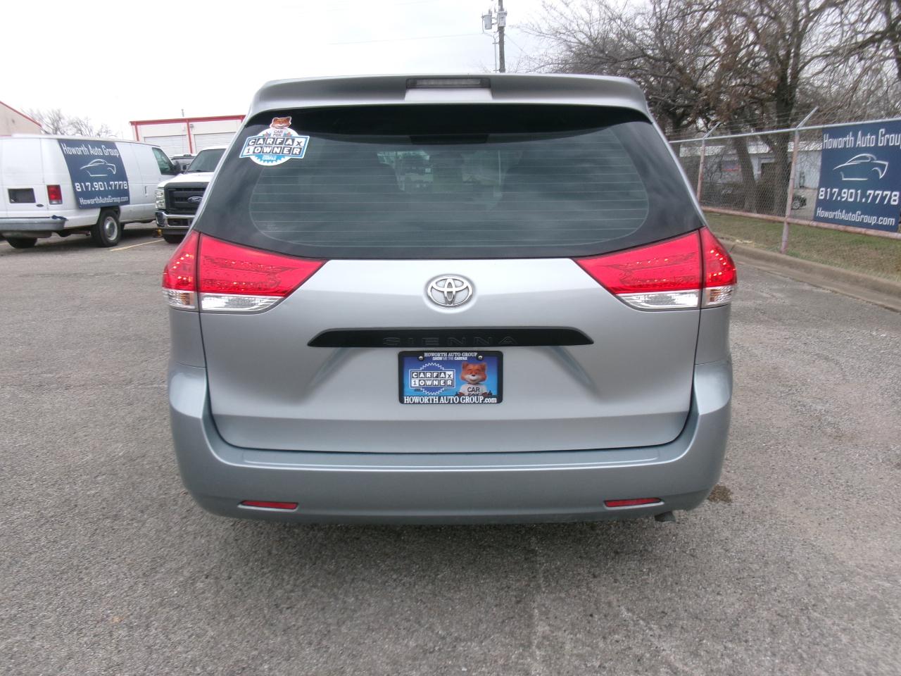 Toyota Sienna FWD 7-Passenger V6 2014