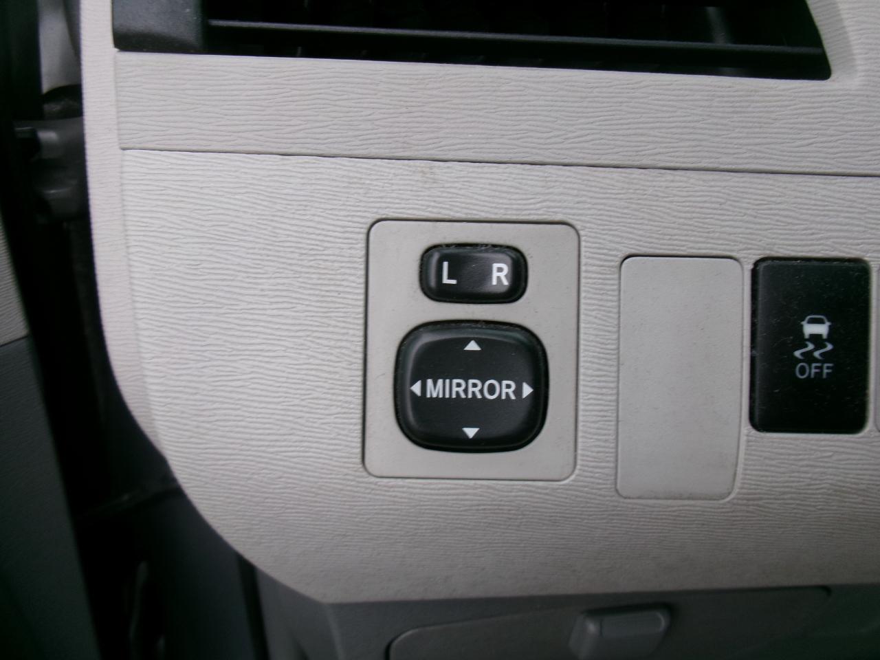 Toyota Sienna FWD 7-Passenger V6 2014