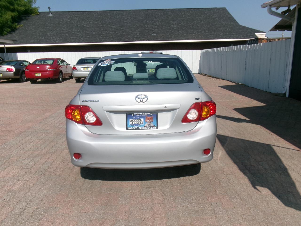 Toyota Corolla LE 2010