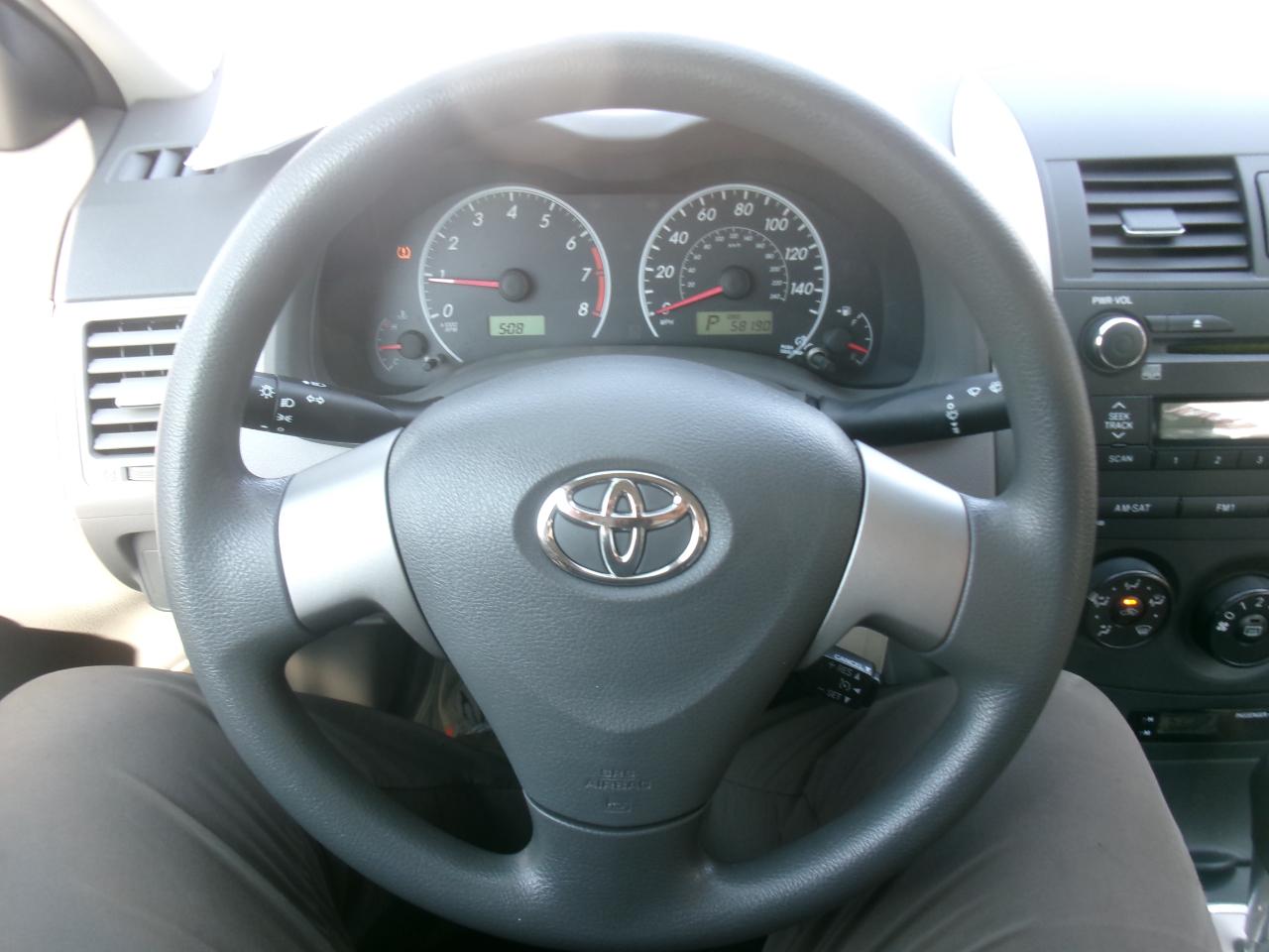 Toyota Corolla LE 2010