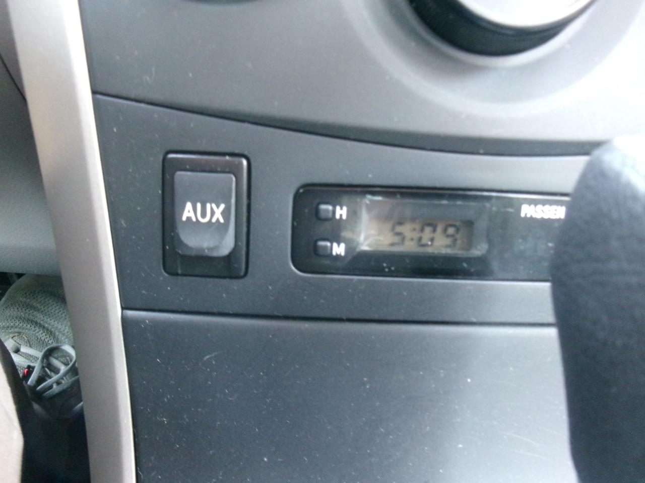 Toyota Corolla LE 2010