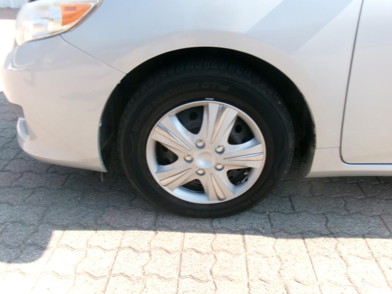 Toyota Corolla LE 2010