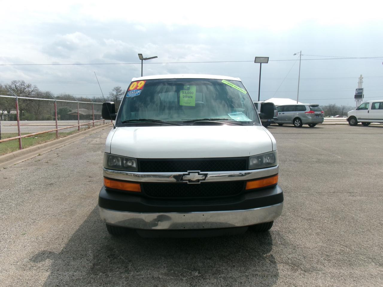 Chevrolet Express LS 3500 2009