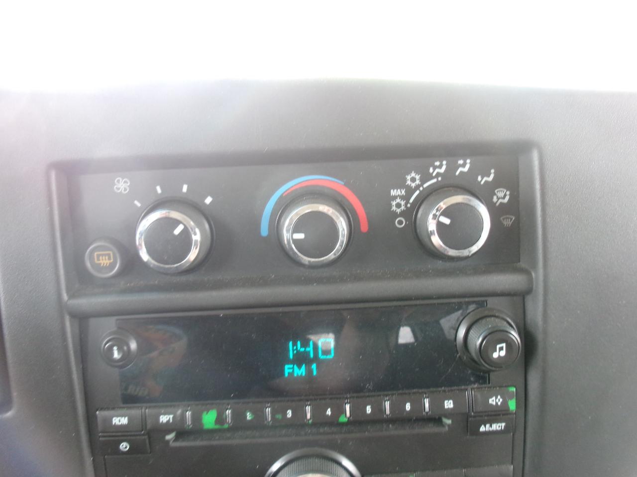 Chevrolet Express LS 3500 2009