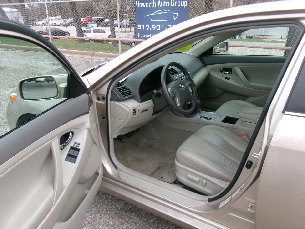 Toyota Camry LE 2008