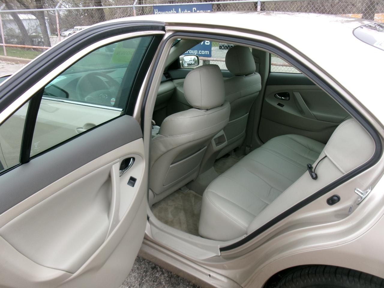 Toyota Camry LE 2008