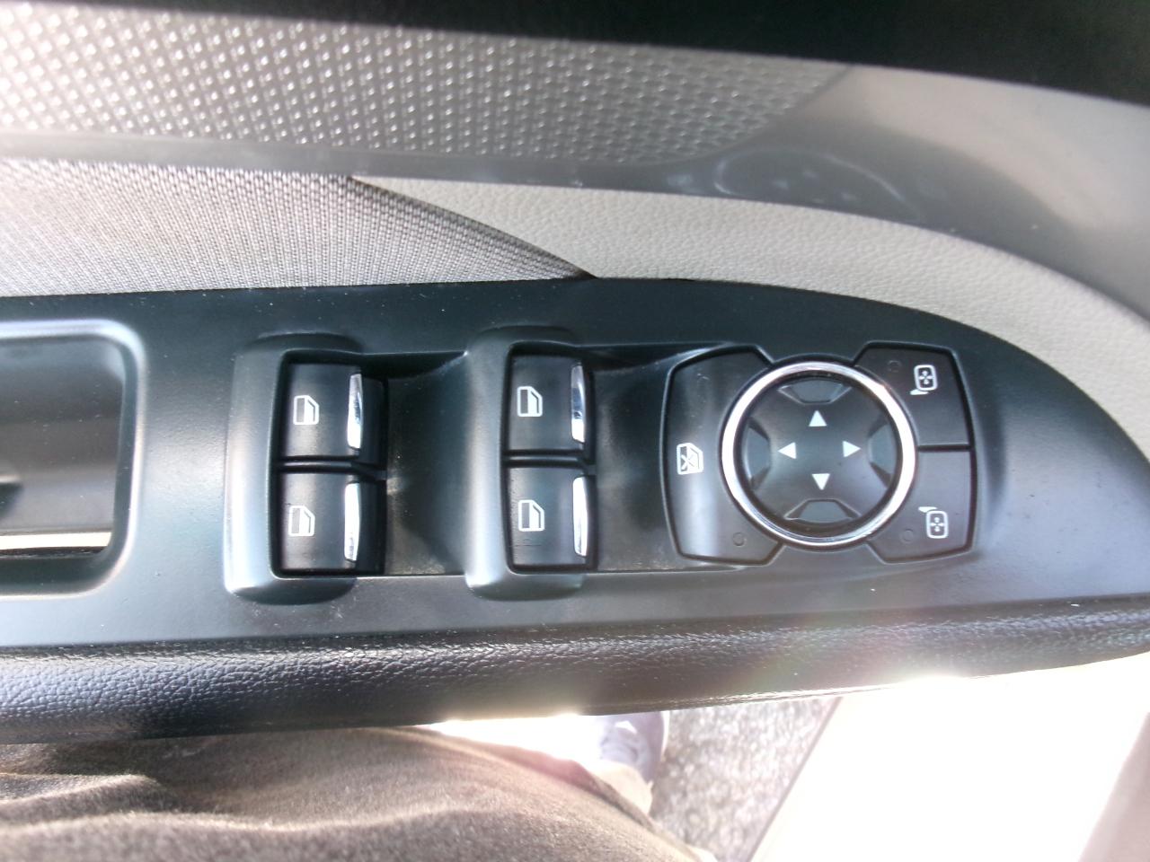 Ford Explorer Base FWD 2018