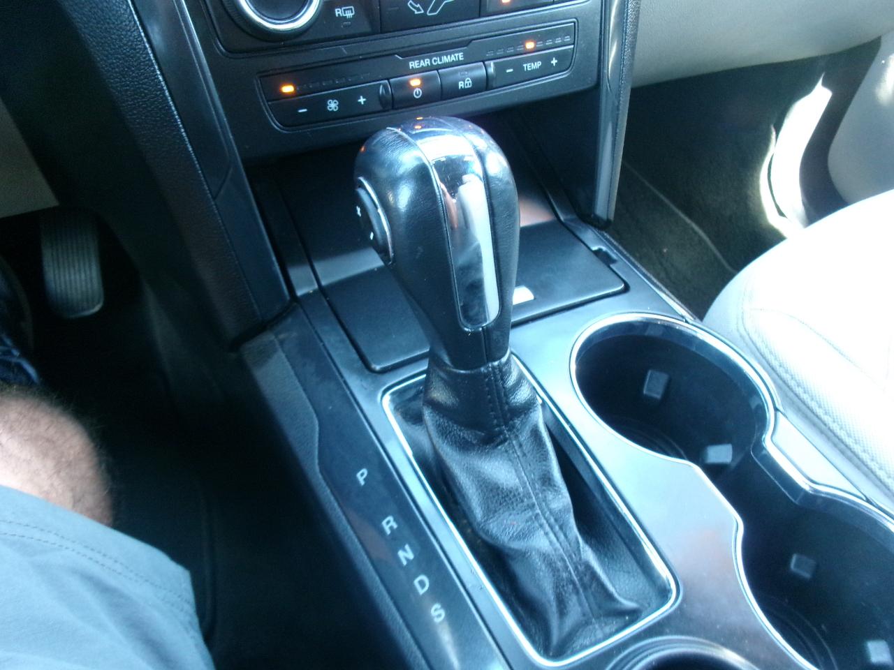 Ford Explorer Base FWD 2018