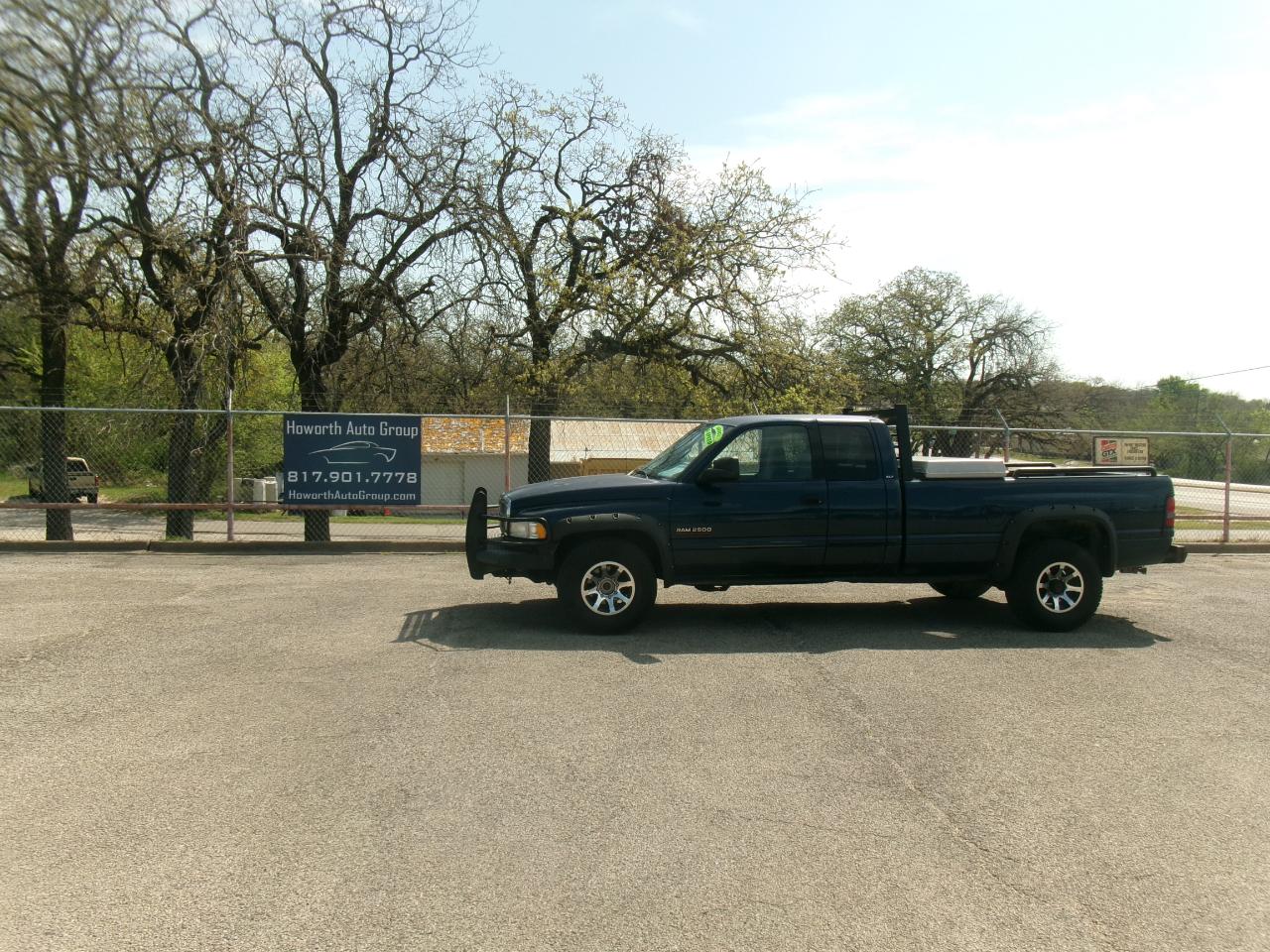 Dodge Ram 2500 Quad Cab Long Bed 2WD 2001