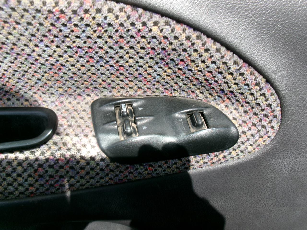 Dodge Ram 2500 Quad Cab Long Bed 2WD 2001