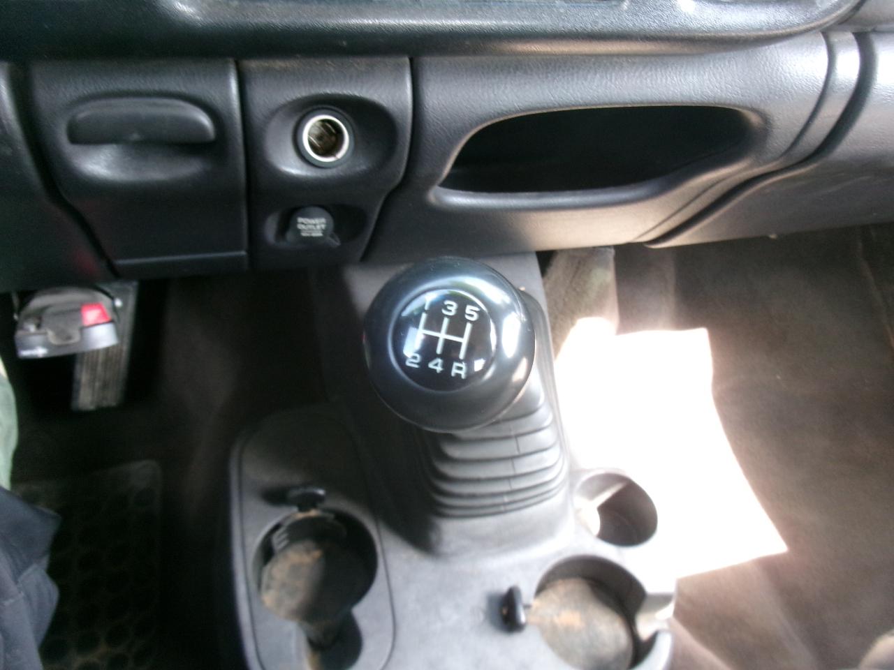 Dodge Ram 2500 Quad Cab Long Bed 2WD 2001