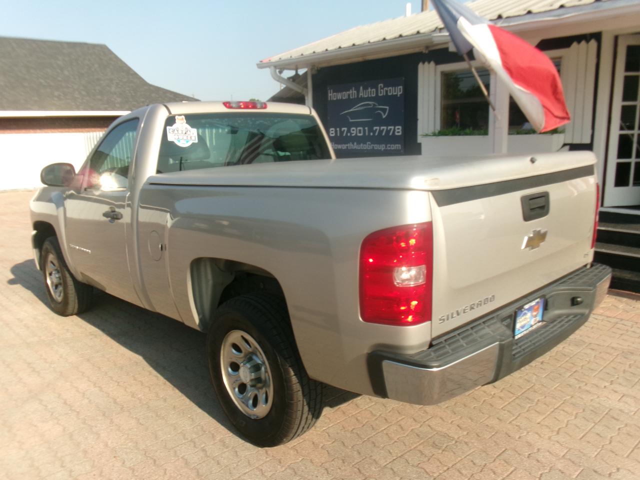 Chevrolet Silverado 1500 LS 2WD 2009