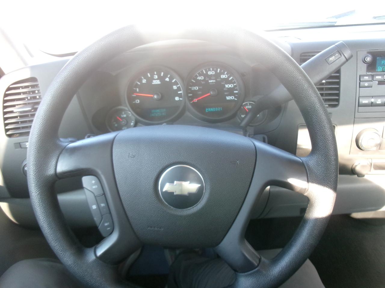 Chevrolet Silverado 1500 LS 2WD 2009