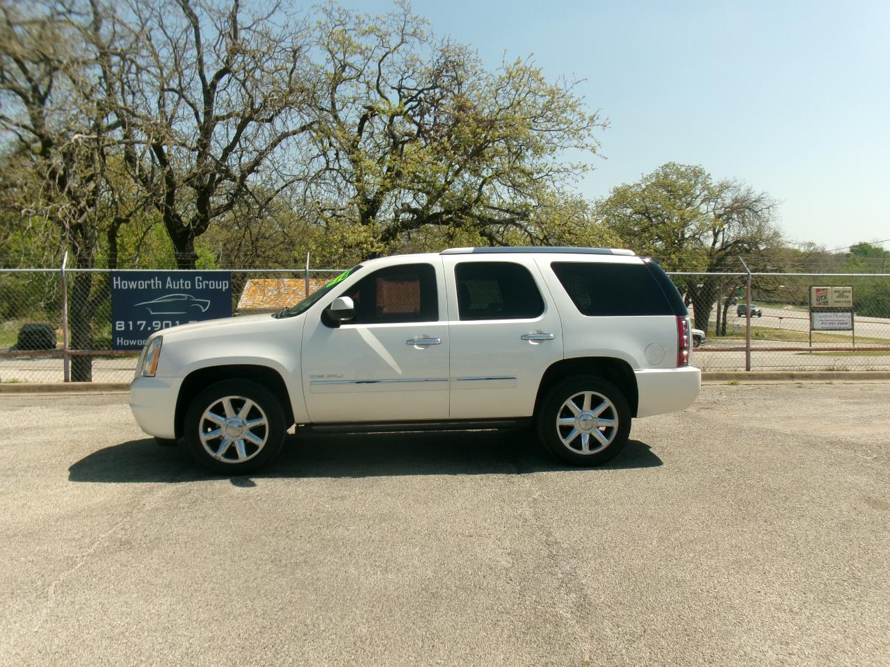 GMC Yukon Denali 4WD 2012